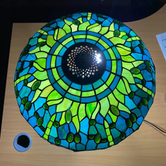 Green Color Tiffany Style 16 Inch Handmade Stained Glass Lamp Shade for Table/Pendant/Ceiling