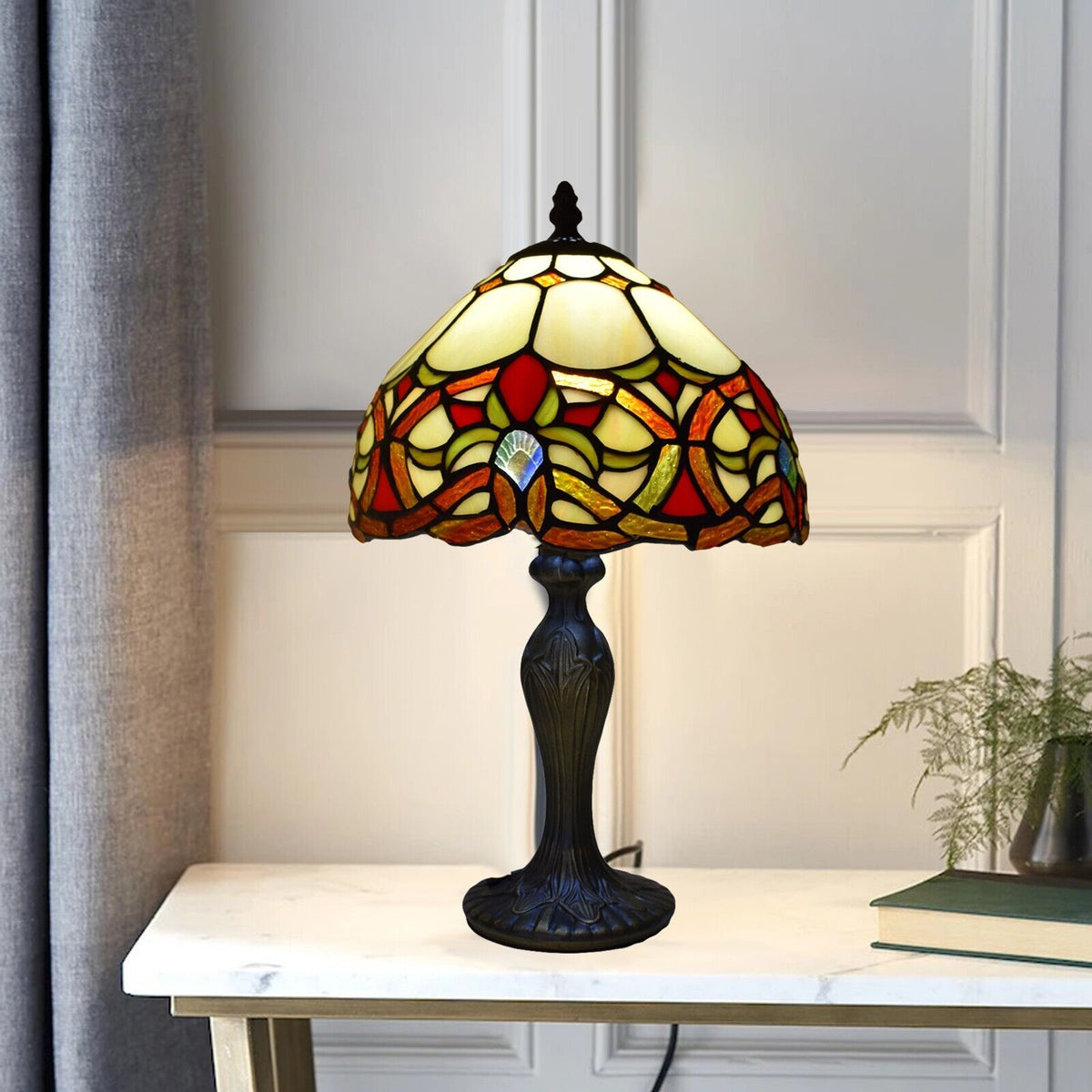 Tiffany Style Table Lamp Handcrafted Art Bedside Light Desk Lamps Stained Glass