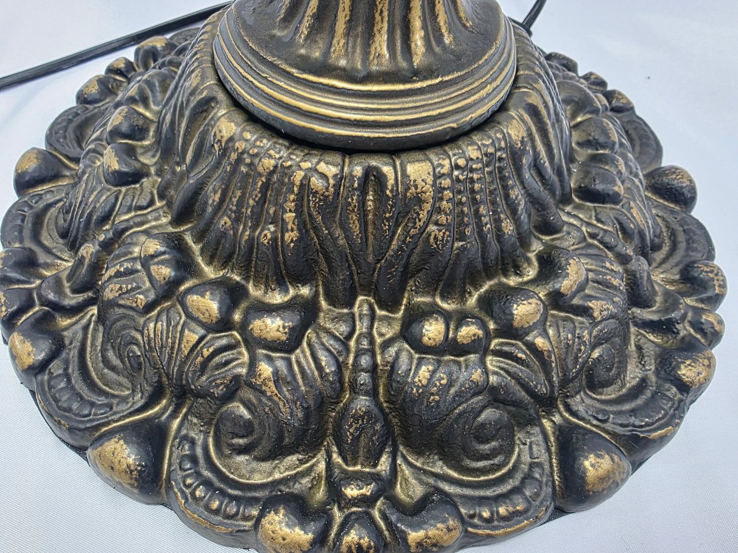 A copper color base for 18 inch iffany style green floor lamp