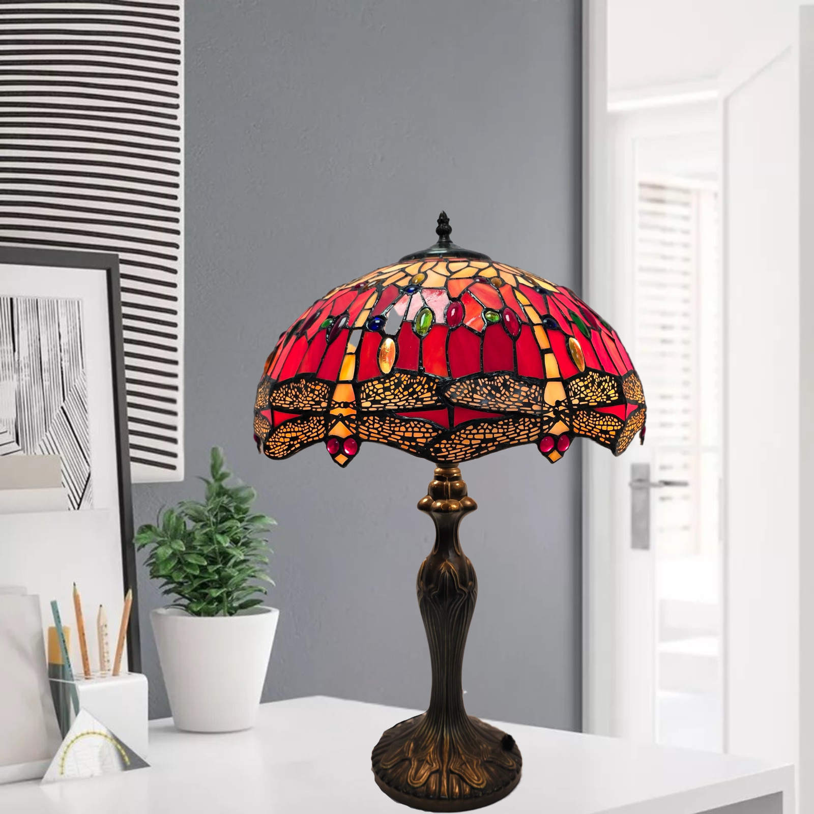 16 Inch Red Table Lamp Tiffany Style Stained Glass