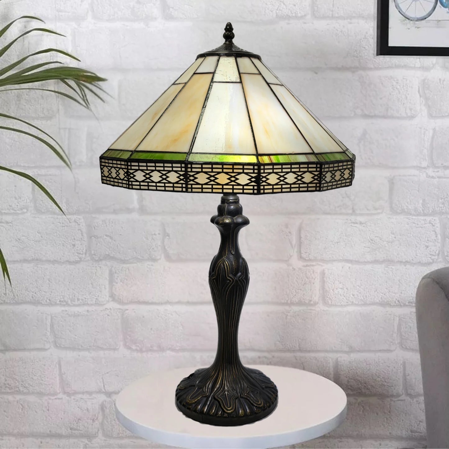 16 Inch Hexagonal Design Tiffany Style Table Lamp Stained Glass Lampshade