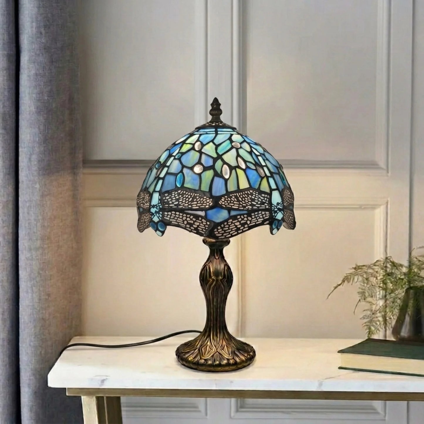 8 Inch Dragonfly Design Stained Glass Table Lamp