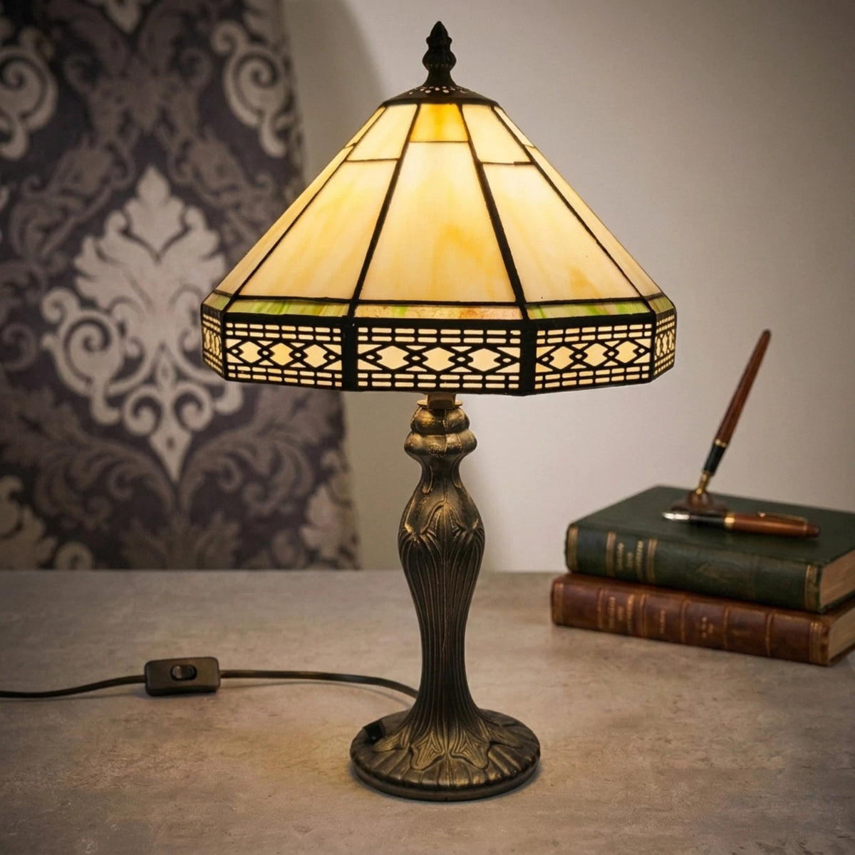 10 Inch Hexagonal Design Tiffany Style Stained Glass Table Lamp