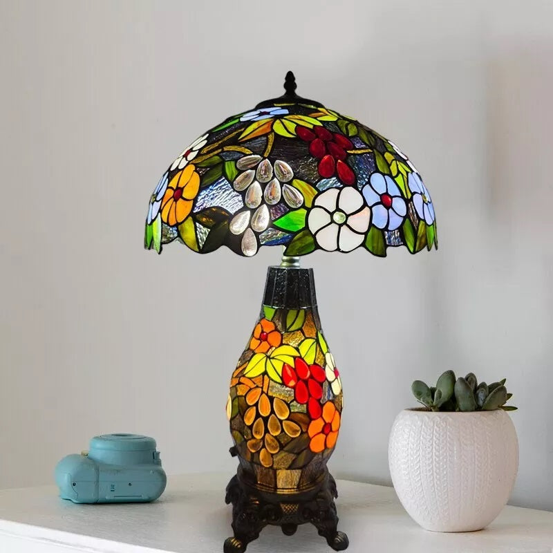 Flower Design Tiffany Style Cluster Table Lamp
