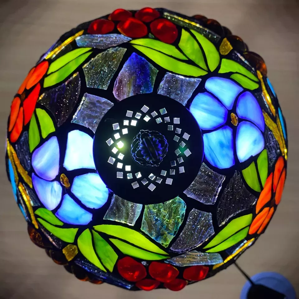10 Inch Flower Design Tiffany Style Lamp Shade